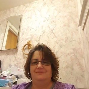 Meet your Posher, Yetive